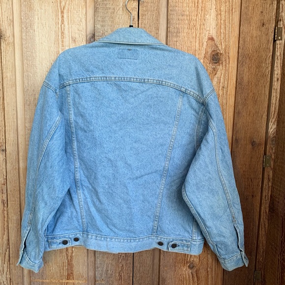 Levi’s-Vintage Jean Jacket - Picture 3 of 9